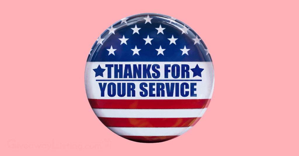 a button designed like the US national flag with the inscription 'Thanks for your service' on it.